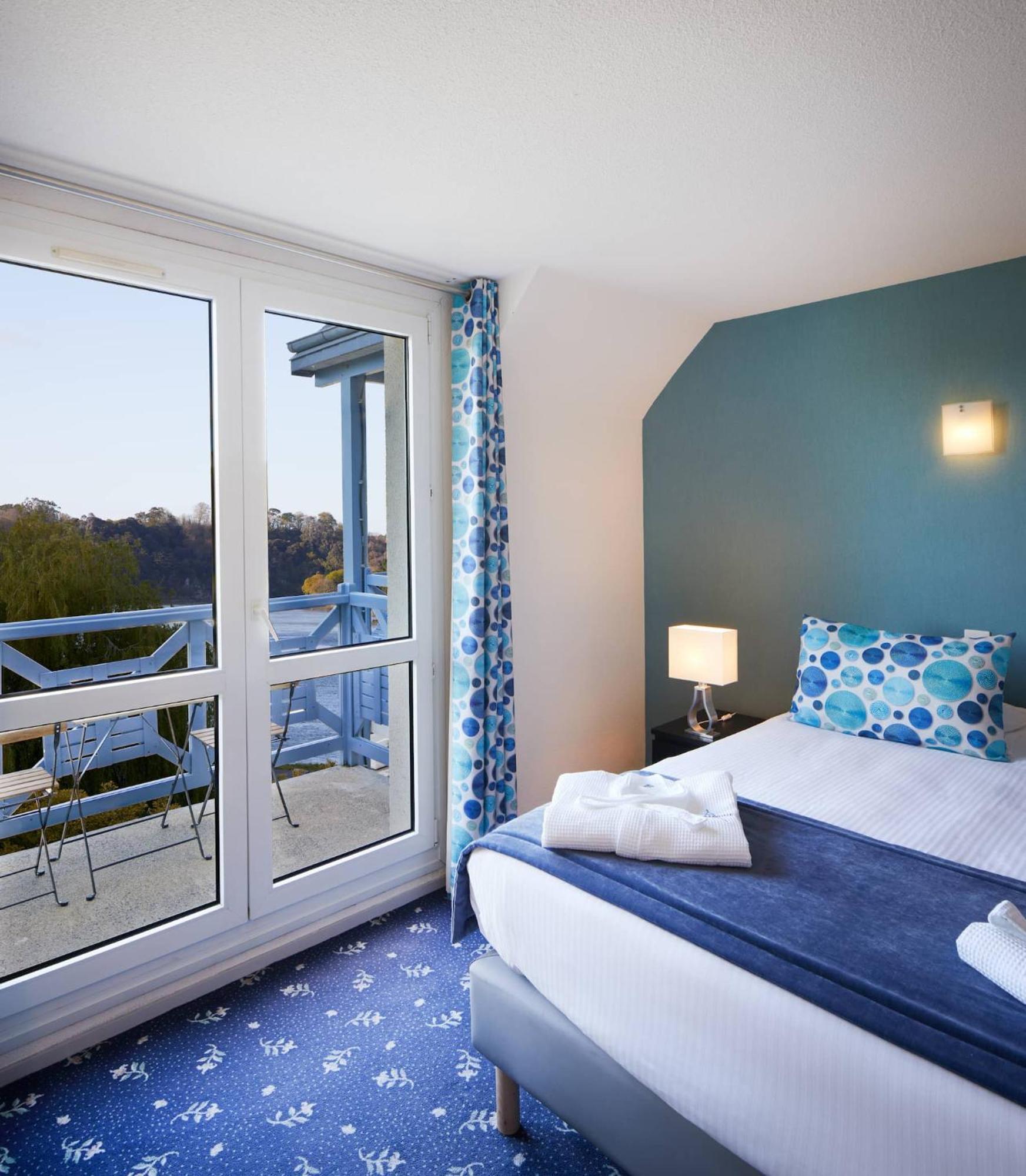 Hotel Aigue Marine Tréguier Buitenkant foto