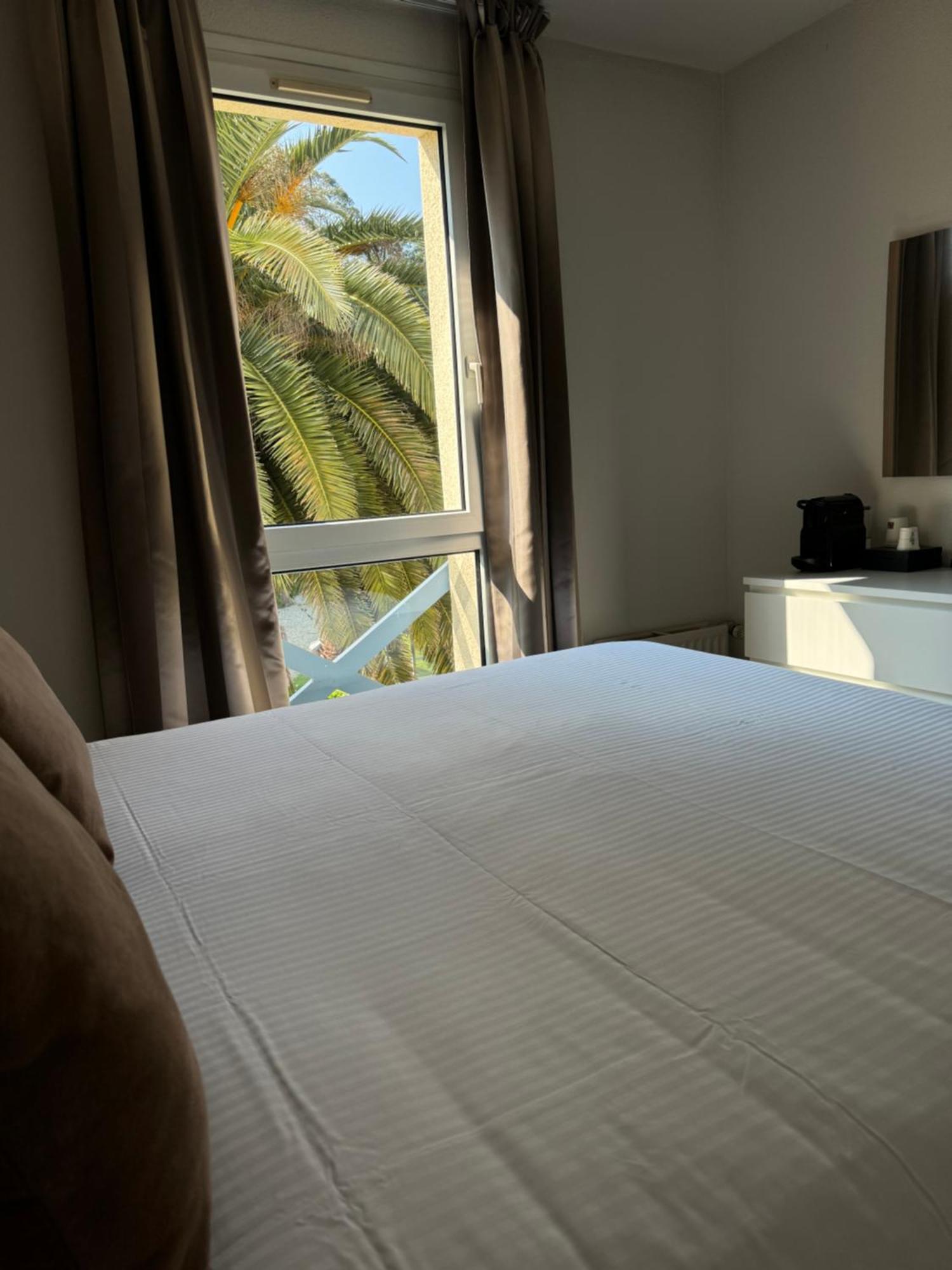 Hotel Aigue Marine Tréguier Buitenkant foto